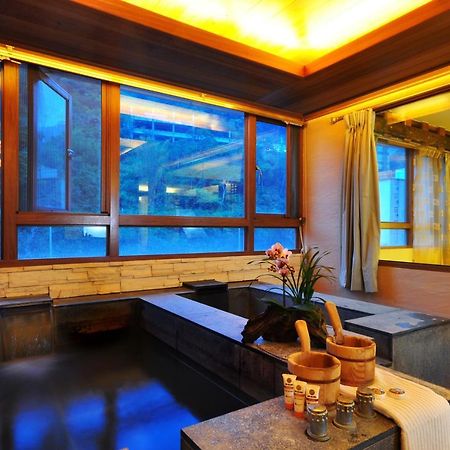 Chief Villa Hot Spring Resort 仁愛郷 エクステリア 写真